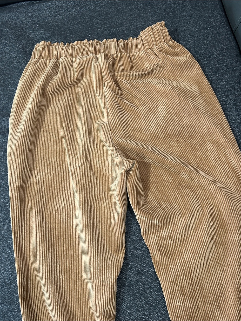 Easel Los Angelos Tan Corduroy Elastic Waist and ankle Pants with pockets, sz S - Picture 6 of 7